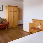 Waldbothgut Gospodarstwo agroturystyczne *